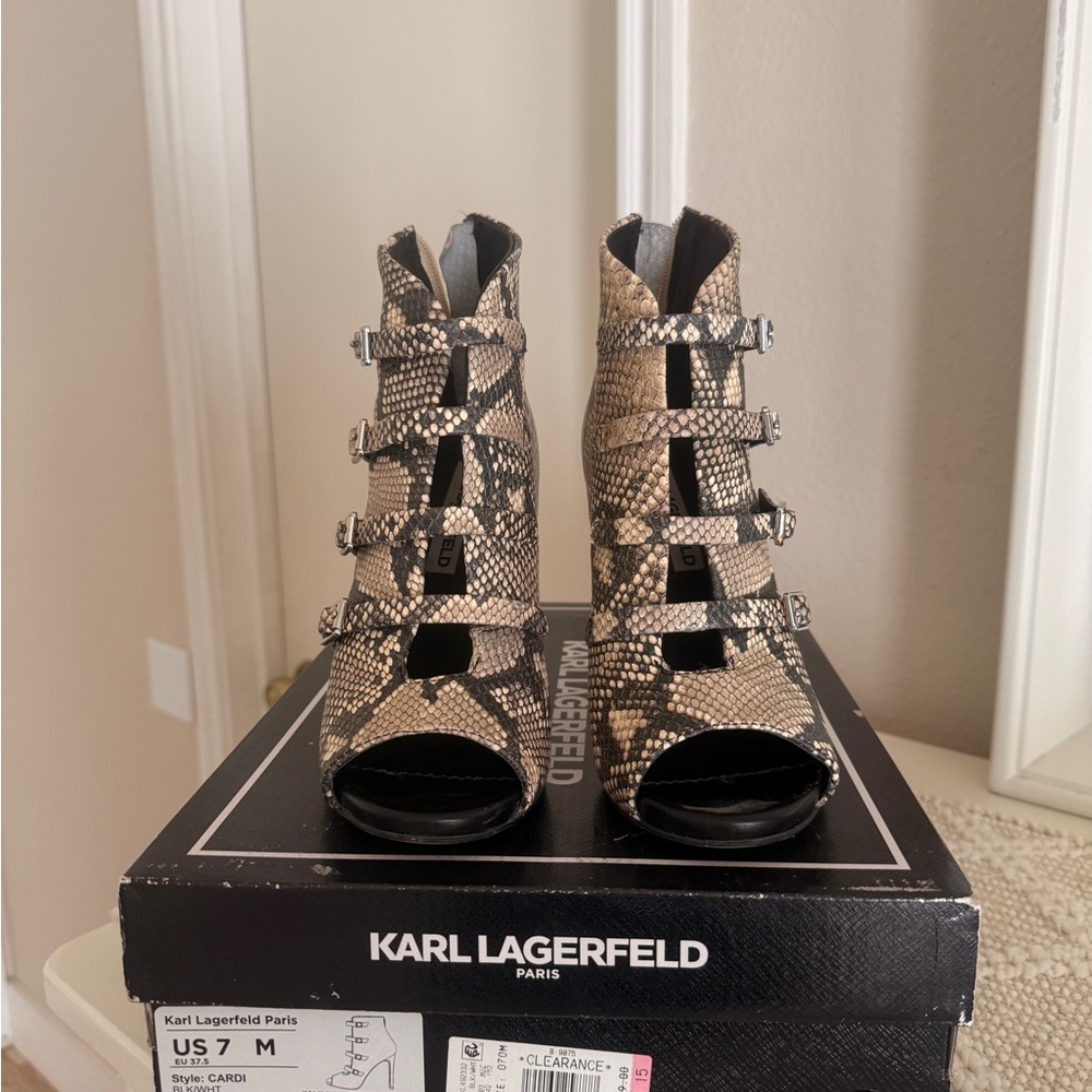 Karl Lagerfeld Black and Tan Snakeskin Heels/bootie